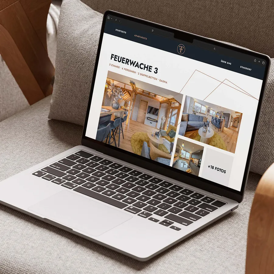Startseite der Feuerwache am See-Website auf einem Laptop